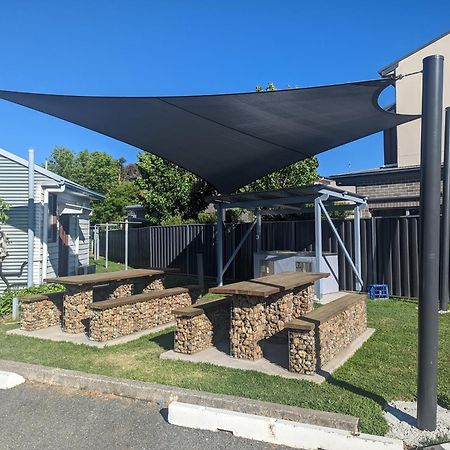 Canberra Ave Villas Кеанбеан Екстериор снимка