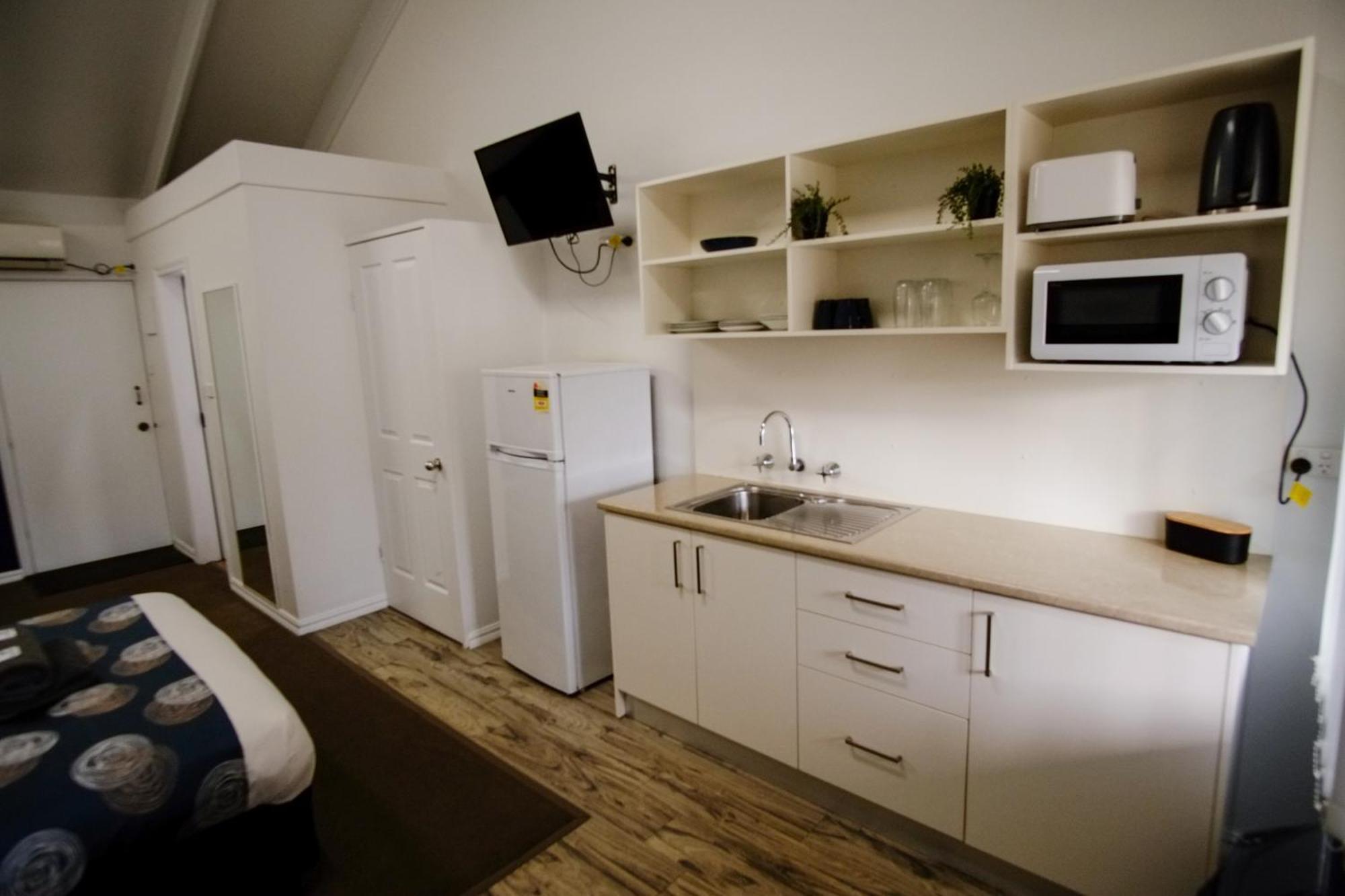 Canberra Ave Villas Кеанбеан Екстериор снимка