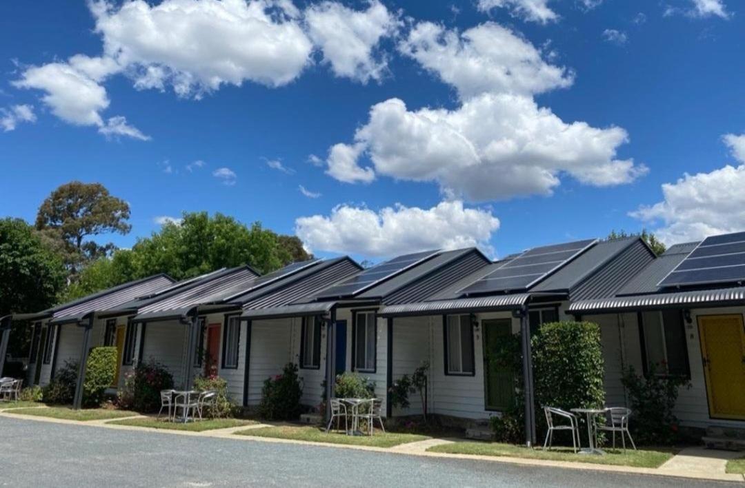 Canberra Ave Villas Кеанбеан Екстериор снимка