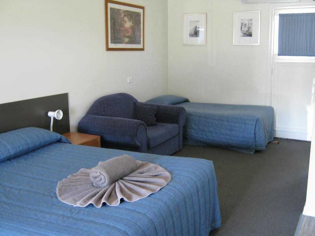 Canberra Ave Villas Кеанбеан Екстериор снимка
